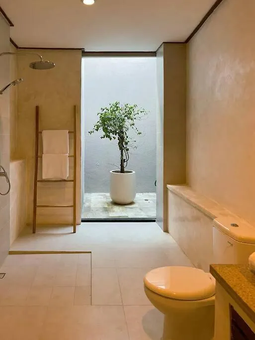 Villa Oliver Luxury 3Br Inc Breakfast And Airport Pickup Canggu  Indonesia