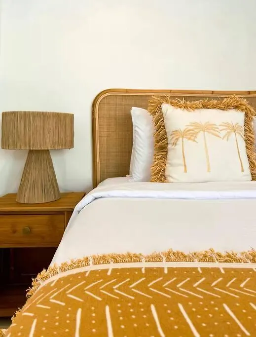 Villa Oliver Luxury 3Br Inc Breakfast And Airport Pickup Canggu