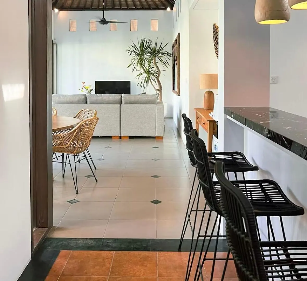 Villa Oliver Luxury 3Br Inc Breakfast And Airport Pickup Canggu  Indonesia